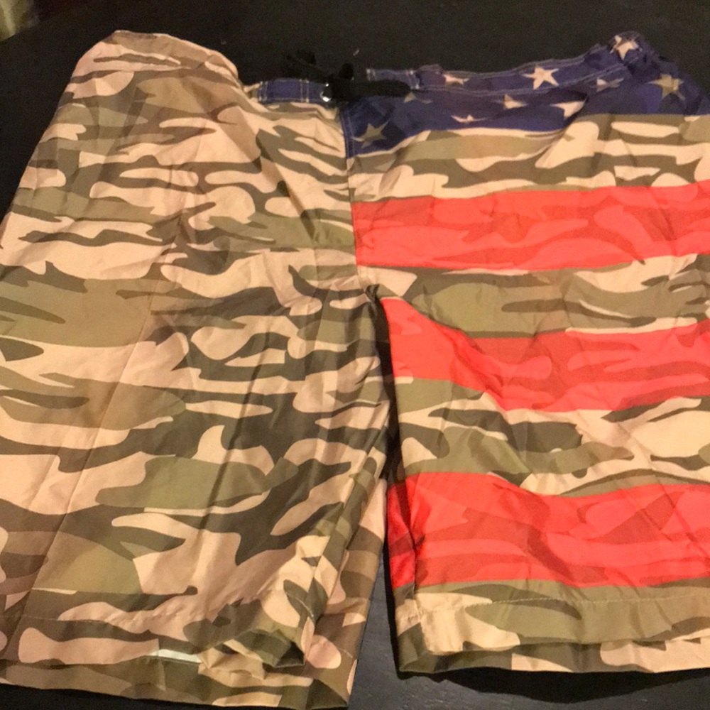 NWOT 2 XL Men’s Original Deluxe Swimsuit 👍